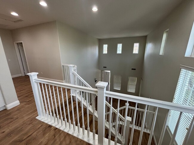 Photo - Spacious 4-Bedroom Home with Downstairs Bed/Bath & Full Community Access in Valencia!