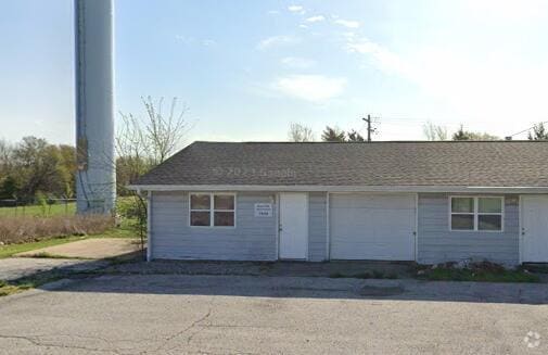 Building Photo - 7404 N Moberly Dr Unit B Rental