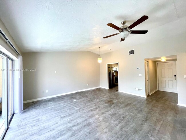 Photo - 11315 SW 123rd Ave