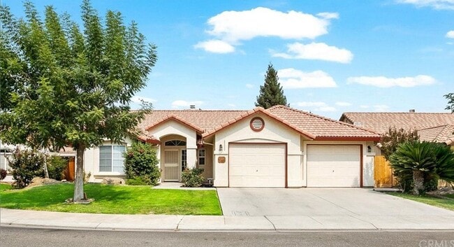 Photo - 749 Nighthawk Ct House