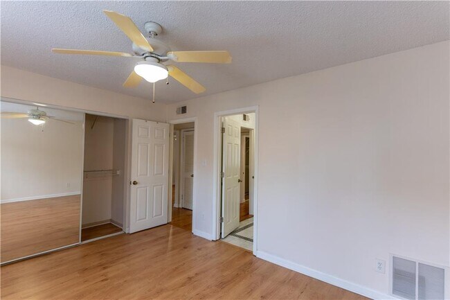 Photo - 4266 Roswell Rd NE Unit K2