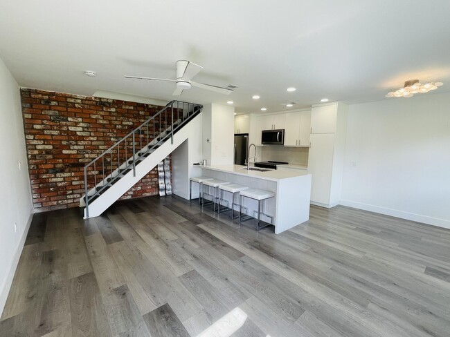 Photo - 72577 Edgehill Dr Unidad 3 Rental
