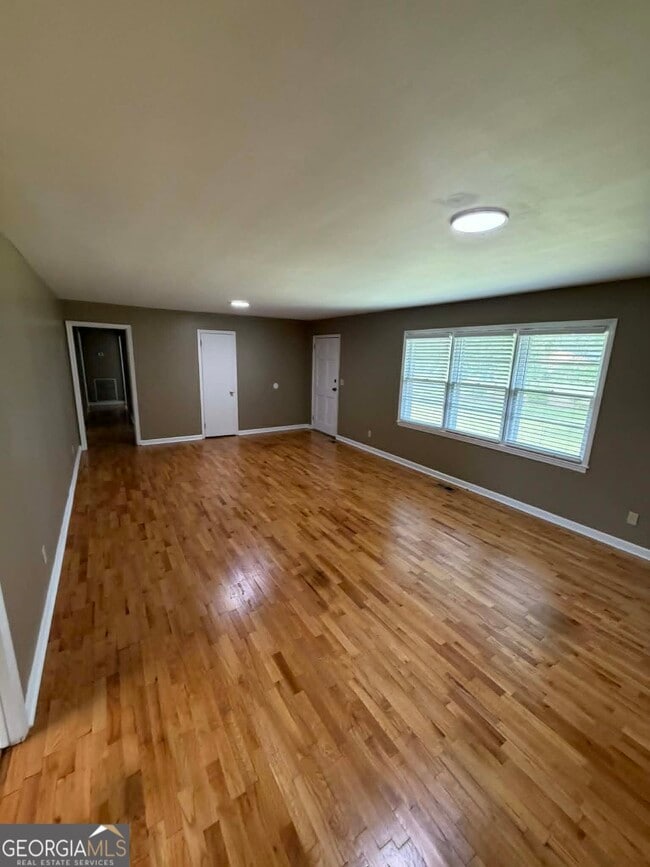 Photo - 311 Brookhaven Dr