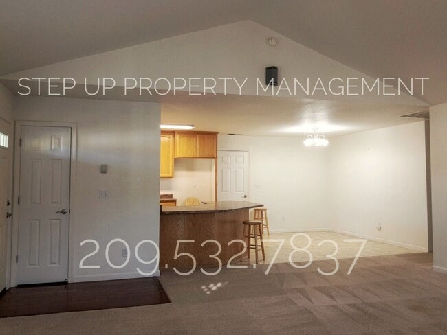 Photo - Serene Mountain Living at Clouds Rest: Stunning 3-Bedroom Home with Views