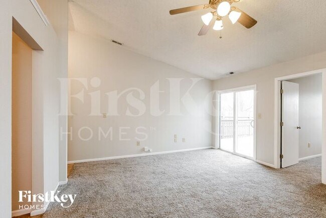 Photo - 189 Harts Ford Way