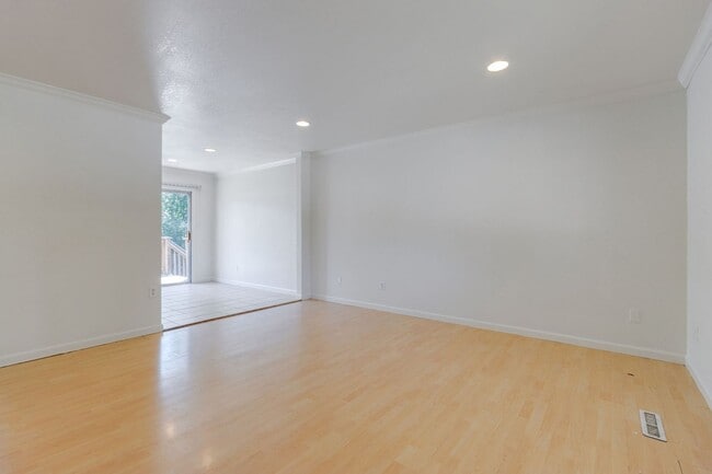 Photo - 4 bedroom house close to CSU