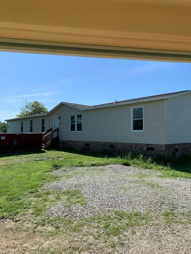 Photo - Large Four Bedroom house on nearly an acre
