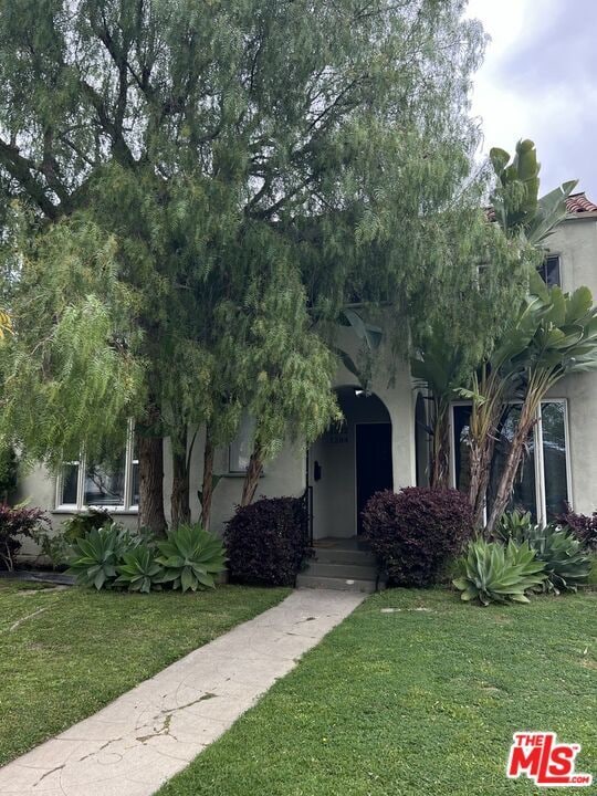1284 S Highland Ave