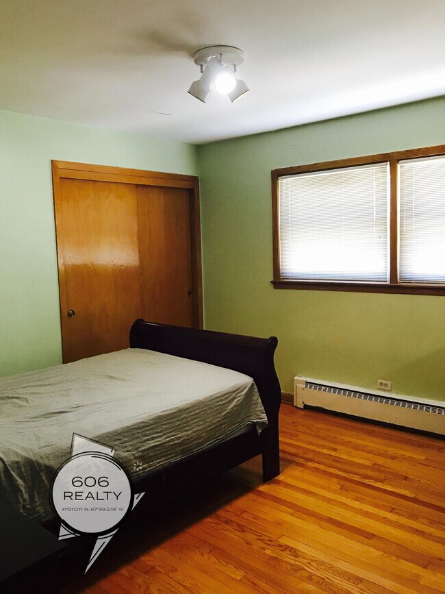 Photo - Jefferson Park / Norwood Park Area Apts! Unidad 2