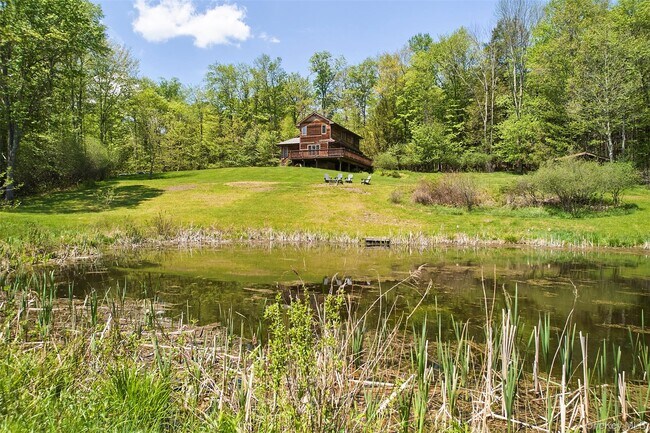 Photo - 22 John Spielman Rd