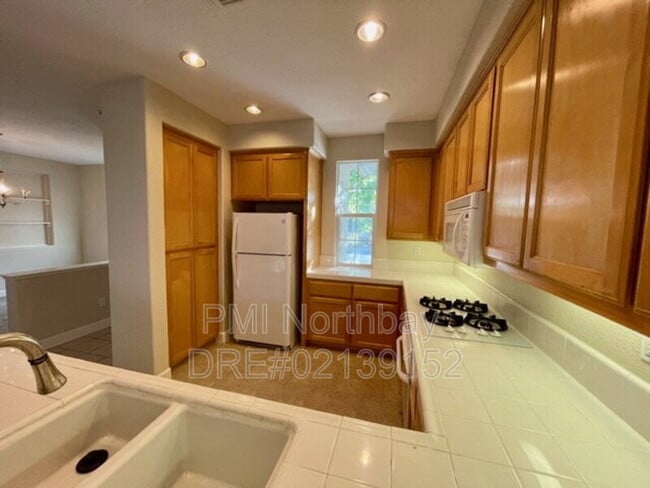 Photo - 6347 Newhaven Ln