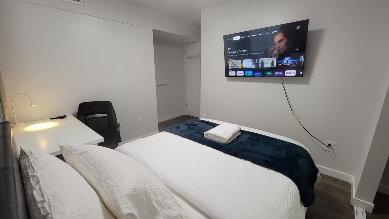 Photo - 8029 240th St SW