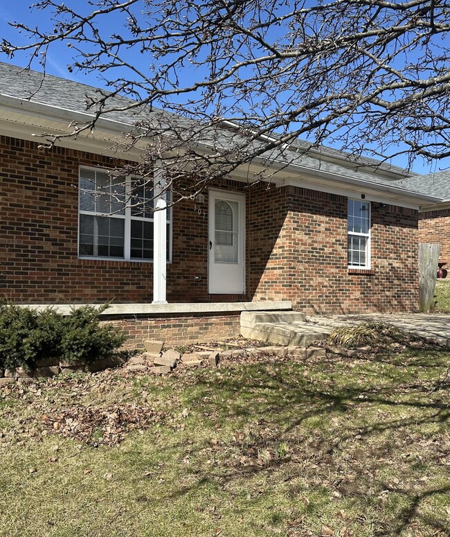 Photo - 307 Homestead Dr