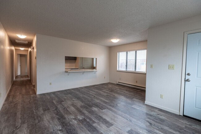 Photo - 239 S Elm St Unit 2