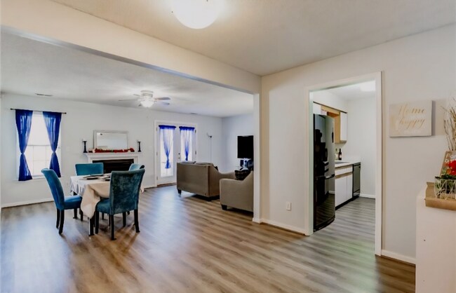 Photo - 3813 Lamplighter Ct