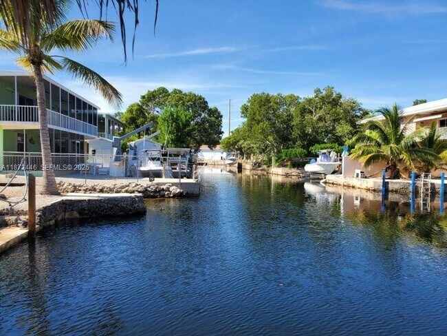 Photo - 135 Peace Ave