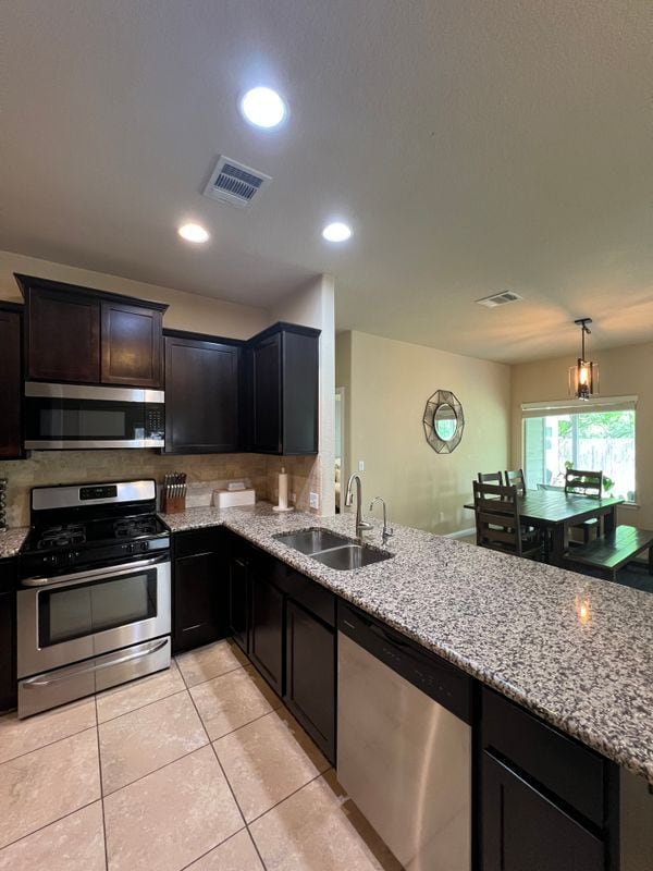 Photo - 11101 Bruneau Trail