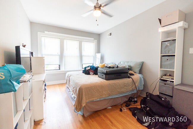 Photo - 2032 W Berwyn Ave Unit 3