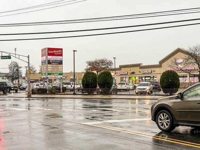 Photo - 8 West Side Ave