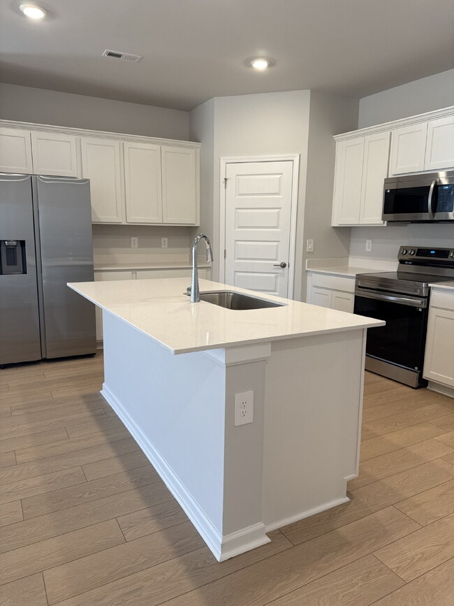 Photo - 15733 Ruthie Lynn Dr