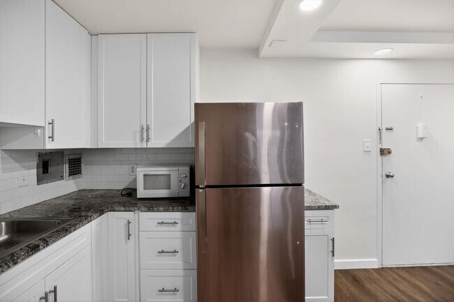 Photo - 2401 H St NW