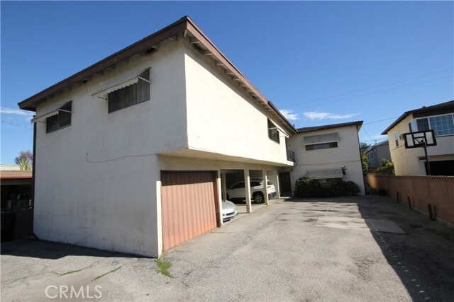 Building Photo - 1622 S Chapel Ave