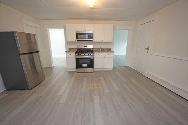 Photo - 358 Washington St Unit 3