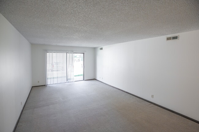 Photo - Sutter Place