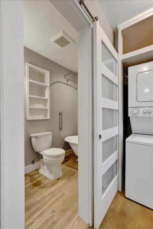 301 Woodpecker Ln