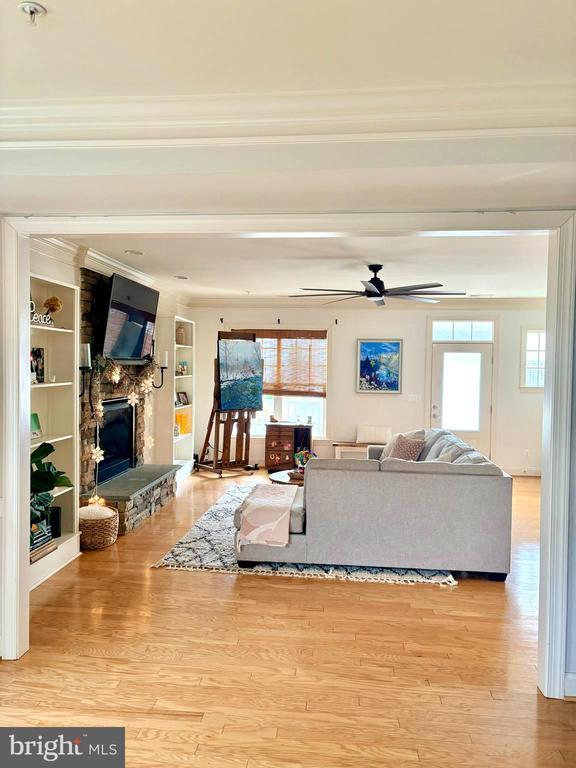 Photo - 113 Henry Stoupe Way