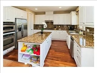 Photo - 4845 Carriage Run Dr