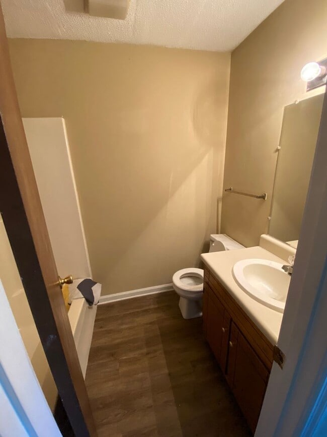 Photo - 2 Bedroom 2 Bath Townhouse