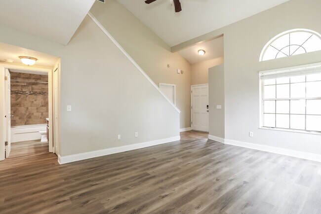 Photo - 7730 Allspice Cir W