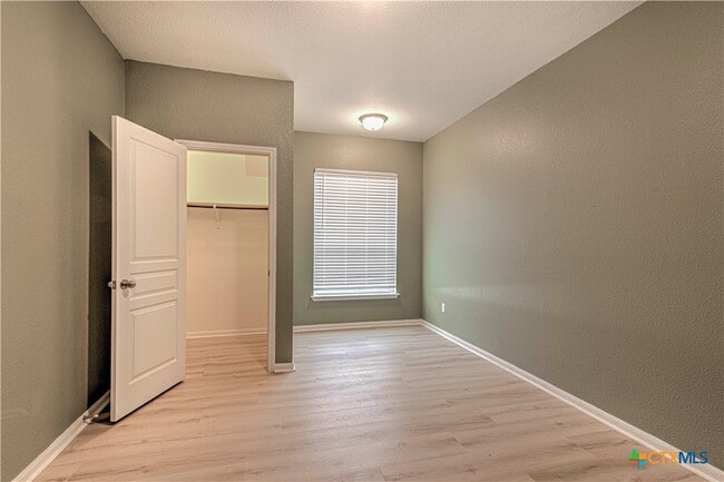 Building Photo - 808 Wyndham Hill Pkwy