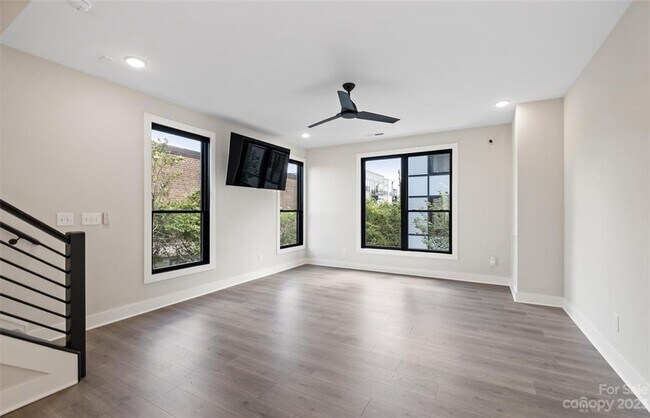 Photo - 4523 Radler Ct