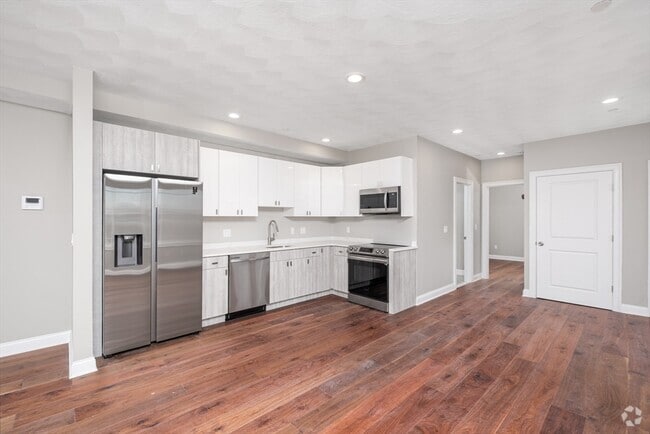 Building Photo - 131 Addison St Unit #1 Rental