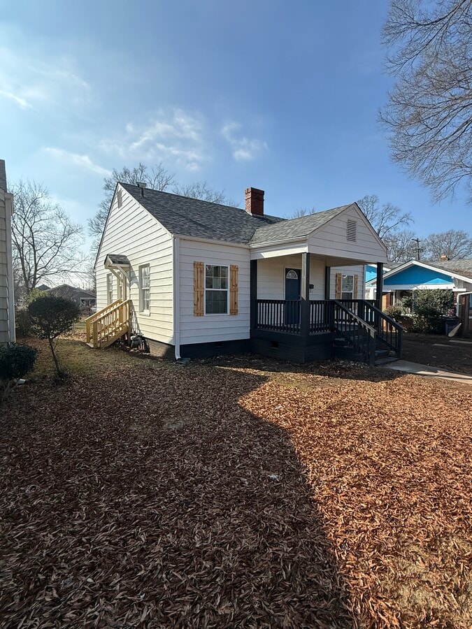 Photo - 931 4th Ter W