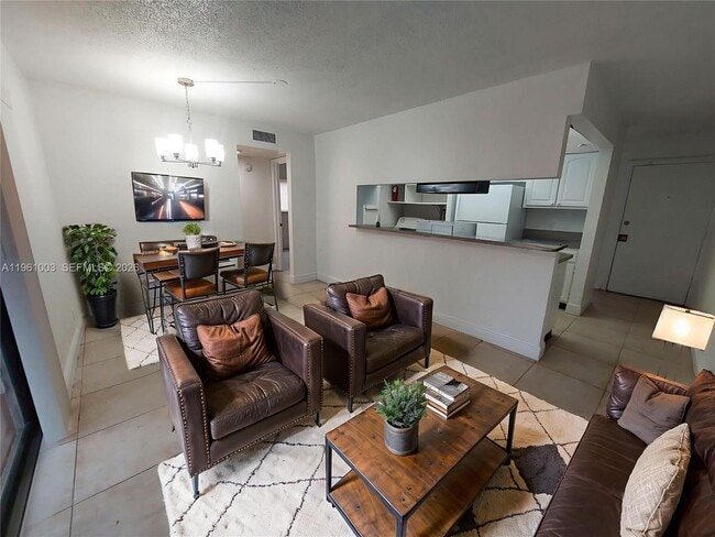 Photo - 4463 Treehouse Ln Unit D