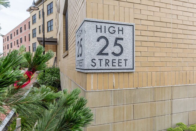 Photo - 1BR/1BA - Beautiful Updated Condo in Downtown Portland