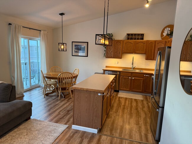 Photo - 583 Ocean Point Dr