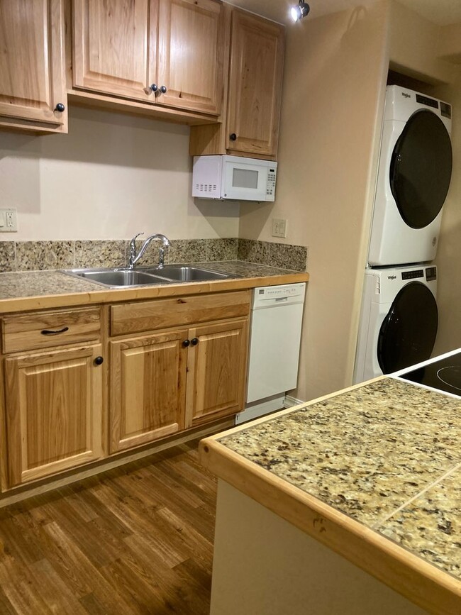 Photo - 1700 Co Rd 203