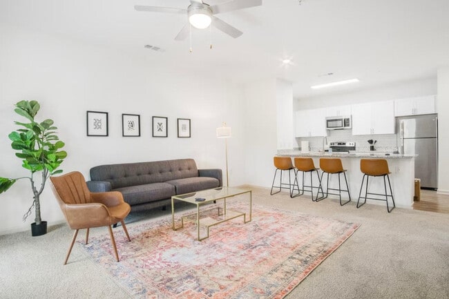 Building Photo - 8325 Coventry Ct Unit ID1344204P