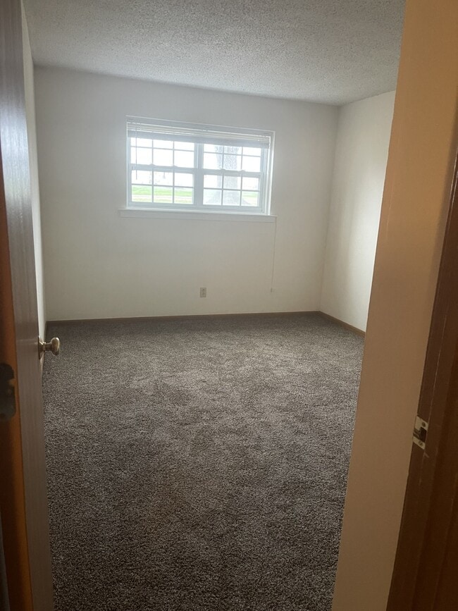 Photo - 1648 Towne Dr Unit E