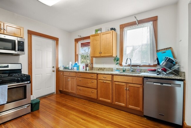 Photo - 26 Chilton St Unit 3A
