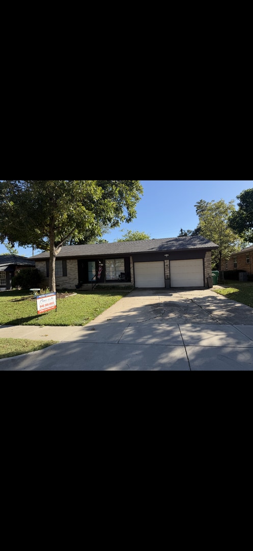 Building Photo - Home - 3 Bedroom/2 Bath/ 2 Car Garage