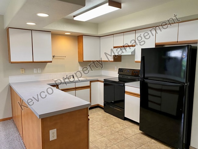 Photo - 1637 Westbridge Dr
