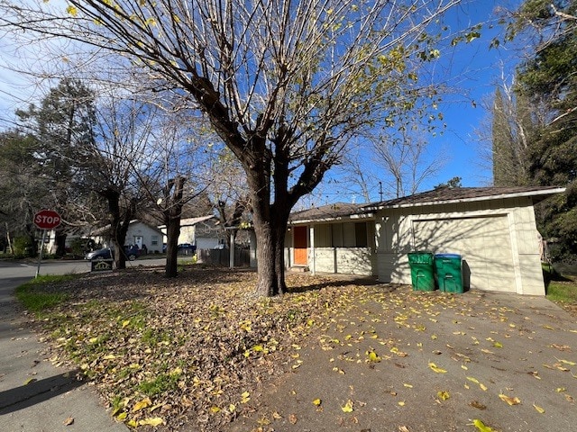 Photo - 644 W 4th Ave