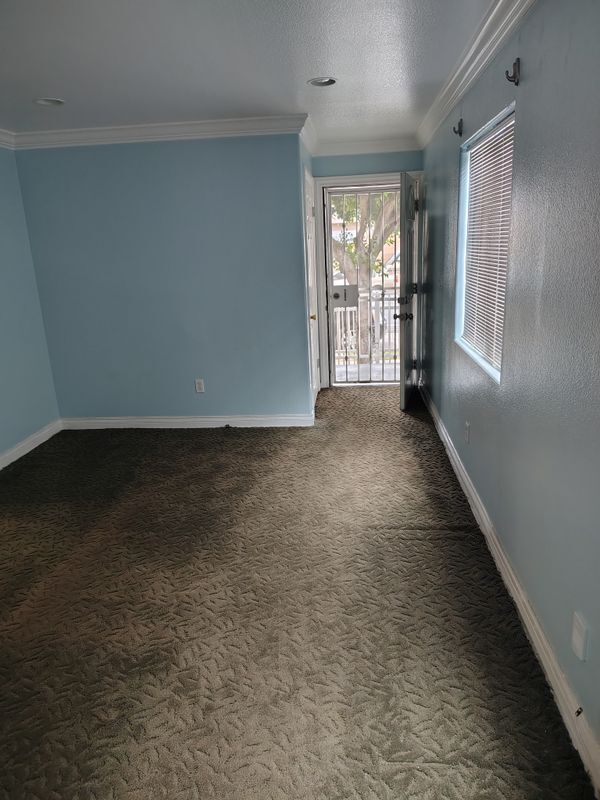 Photo - 10516 Avalon Blvd