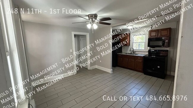 Building Photo - 248 N 11th-1st Floor Unit 1st Floor