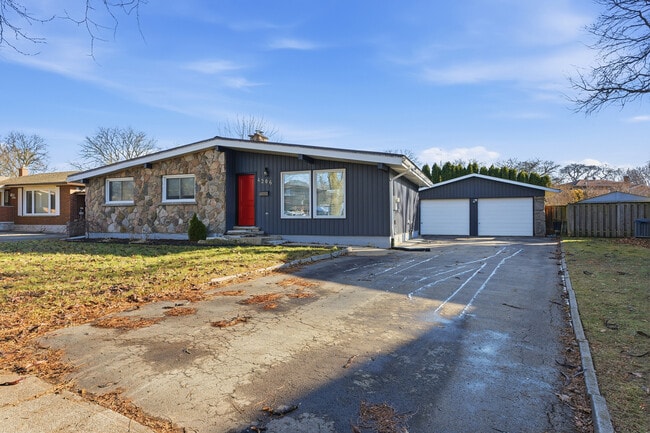 Photo - 4206 Glenayr Ave